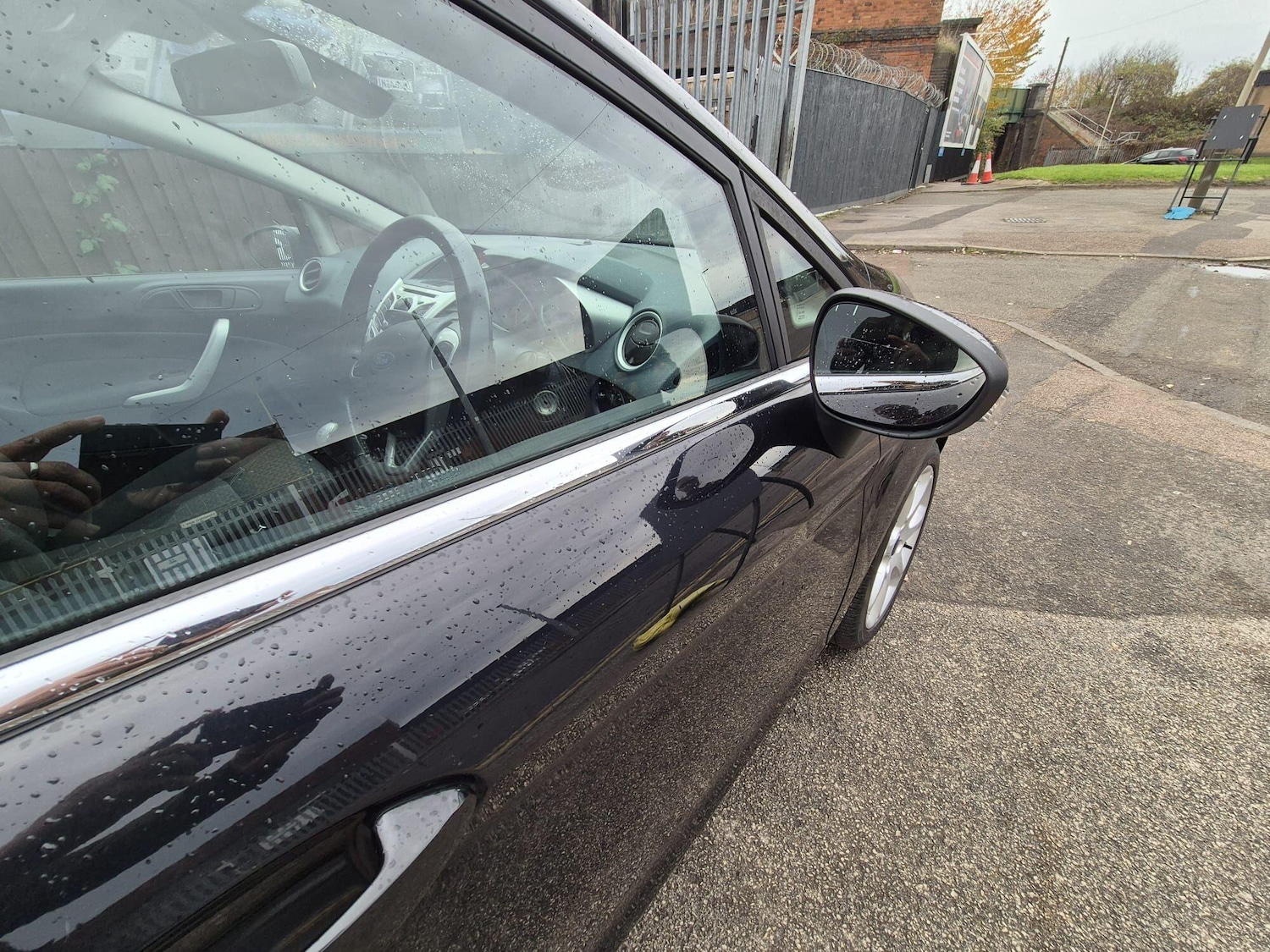 Used Ford Fiesta 2010 for sale - 76499395: Photo 38