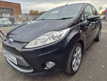 Used Ford Fiesta 2010 for sale - 76499395: Photo