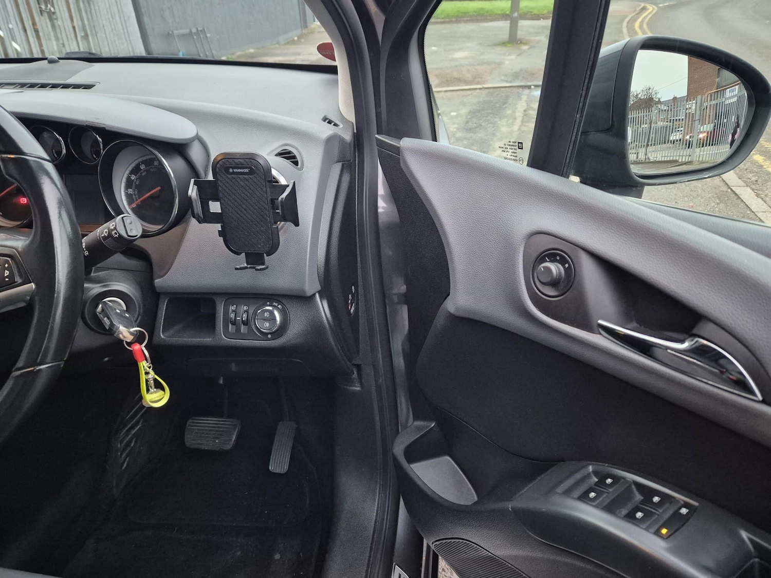 Used Vauxhall Meriva 2012 for sale - 76850318: Photo 13