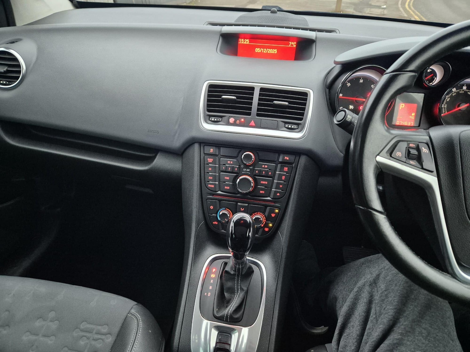 Used Vauxhall Meriva 2012 for sale - 76850318: Photo 14