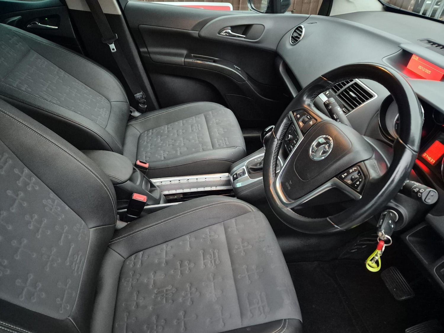 Used Vauxhall Meriva 2012 for sale - 76850318: Photo 15