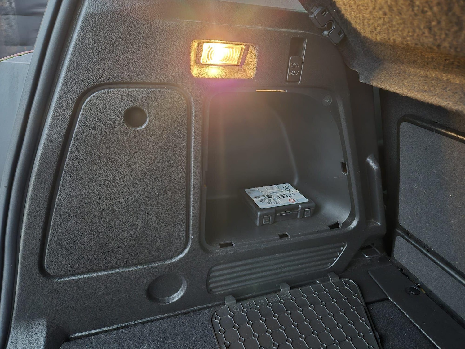 Used Vauxhall Meriva 2012 for sale - 76850318: Photo 43