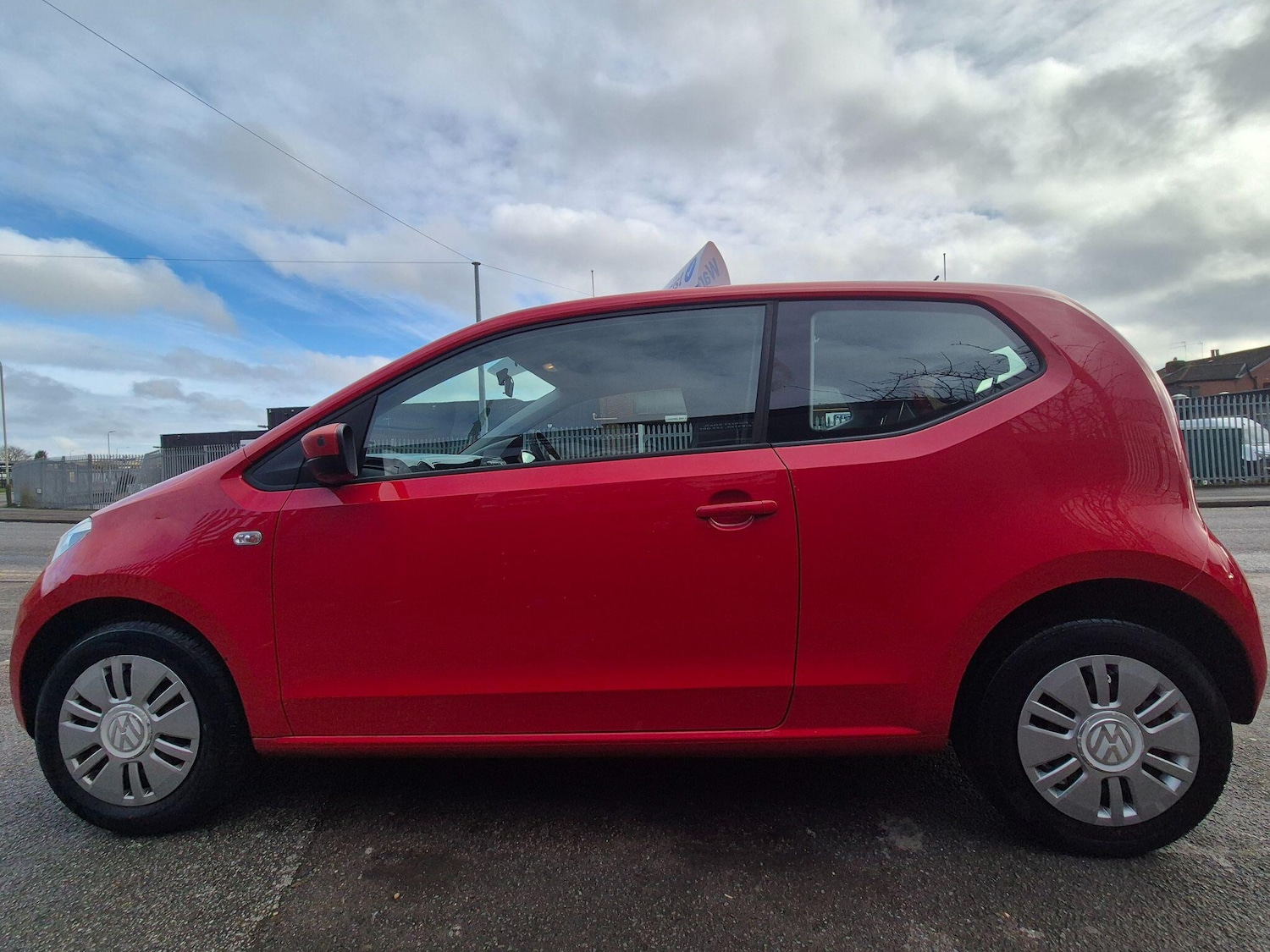 Used Volkswagen up! for sale - 77511128: Photo 9