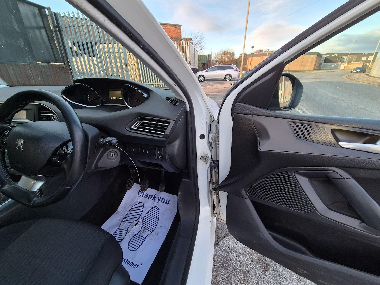 Used Peugeot 308 2020 for sale - 76666847: Photo 10