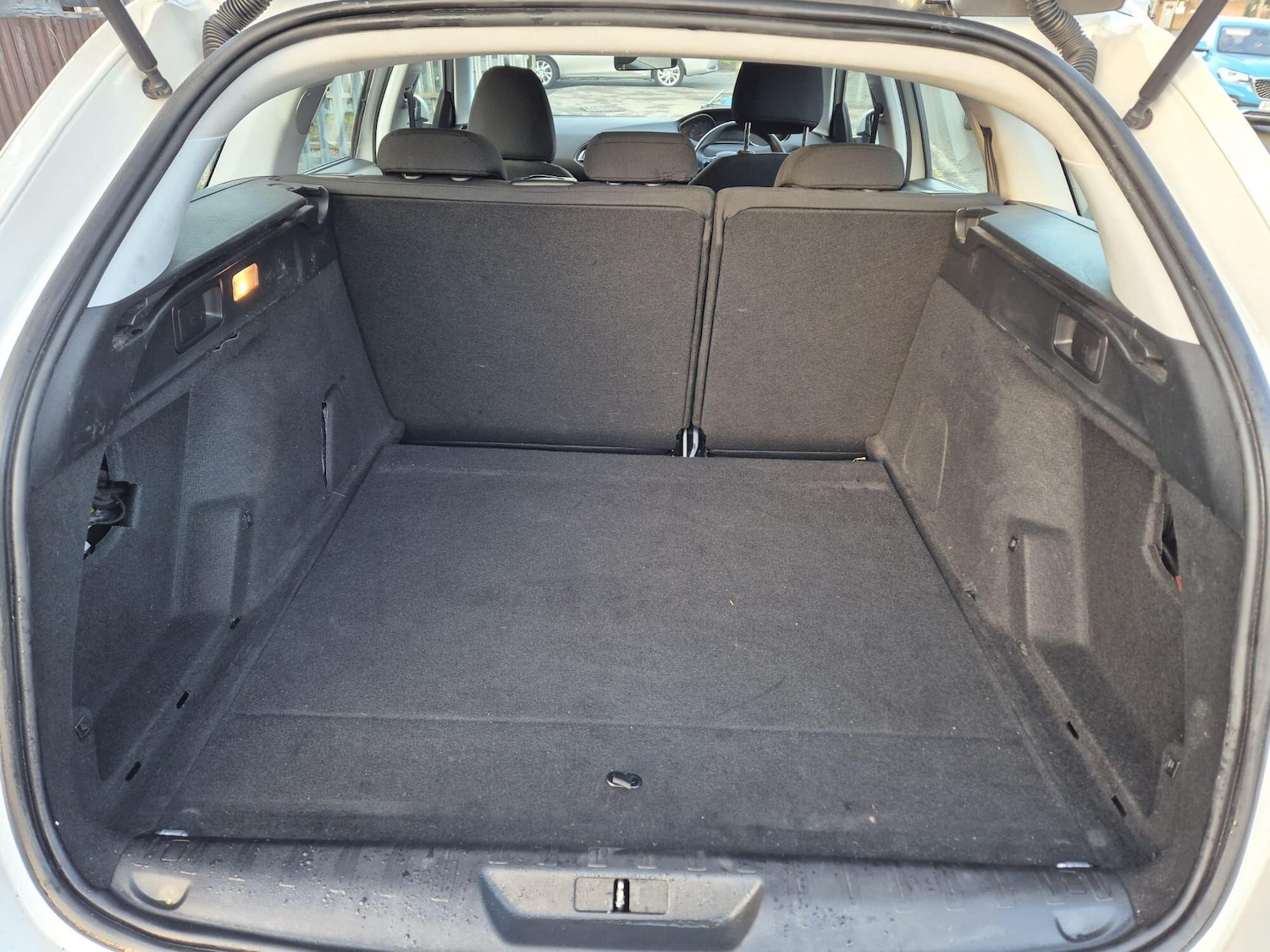 Used Peugeot 308 2020 for sale - 76666847: Photo 27