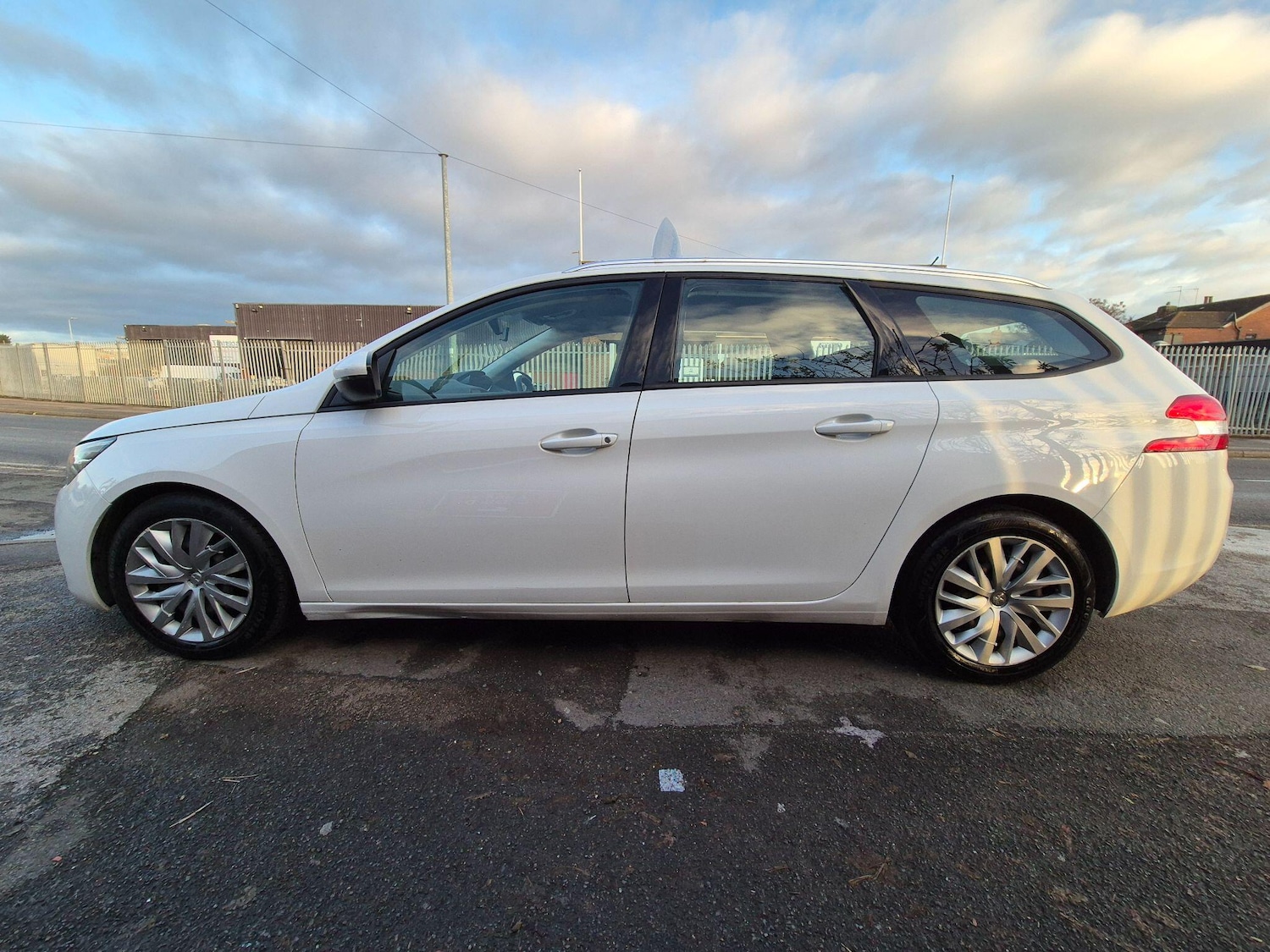 Used Peugeot 308 2020 for sale - 76666847: Photo 5