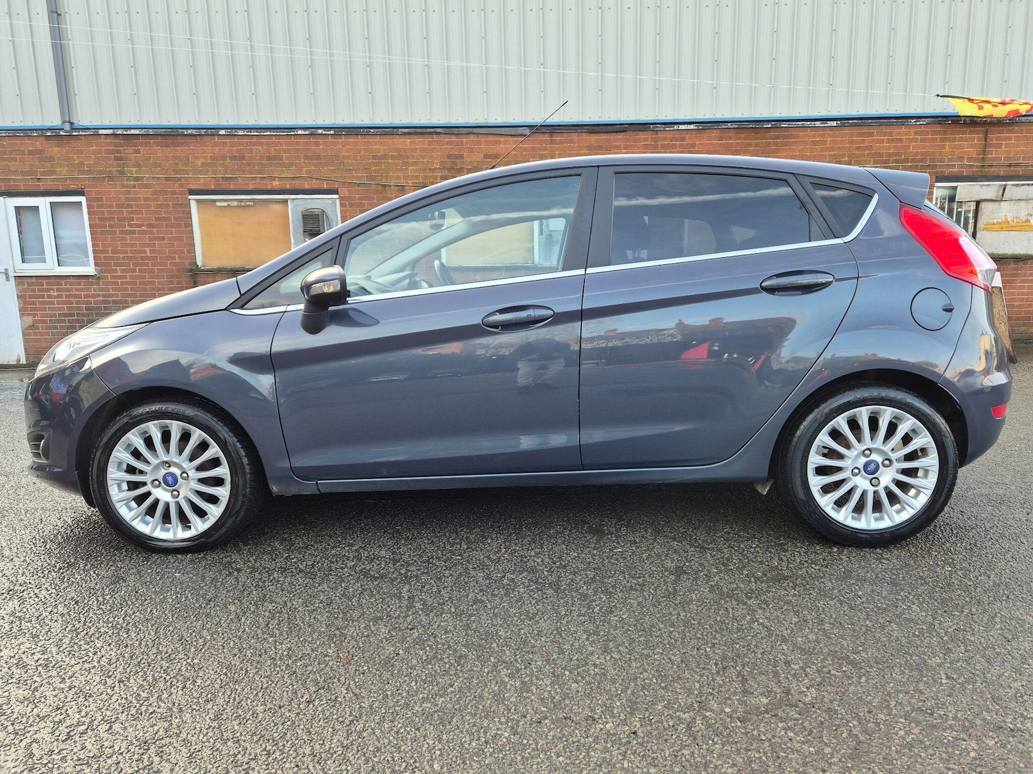 Used Ford Fiesta 2014 for sale - 77387419: Photo 5