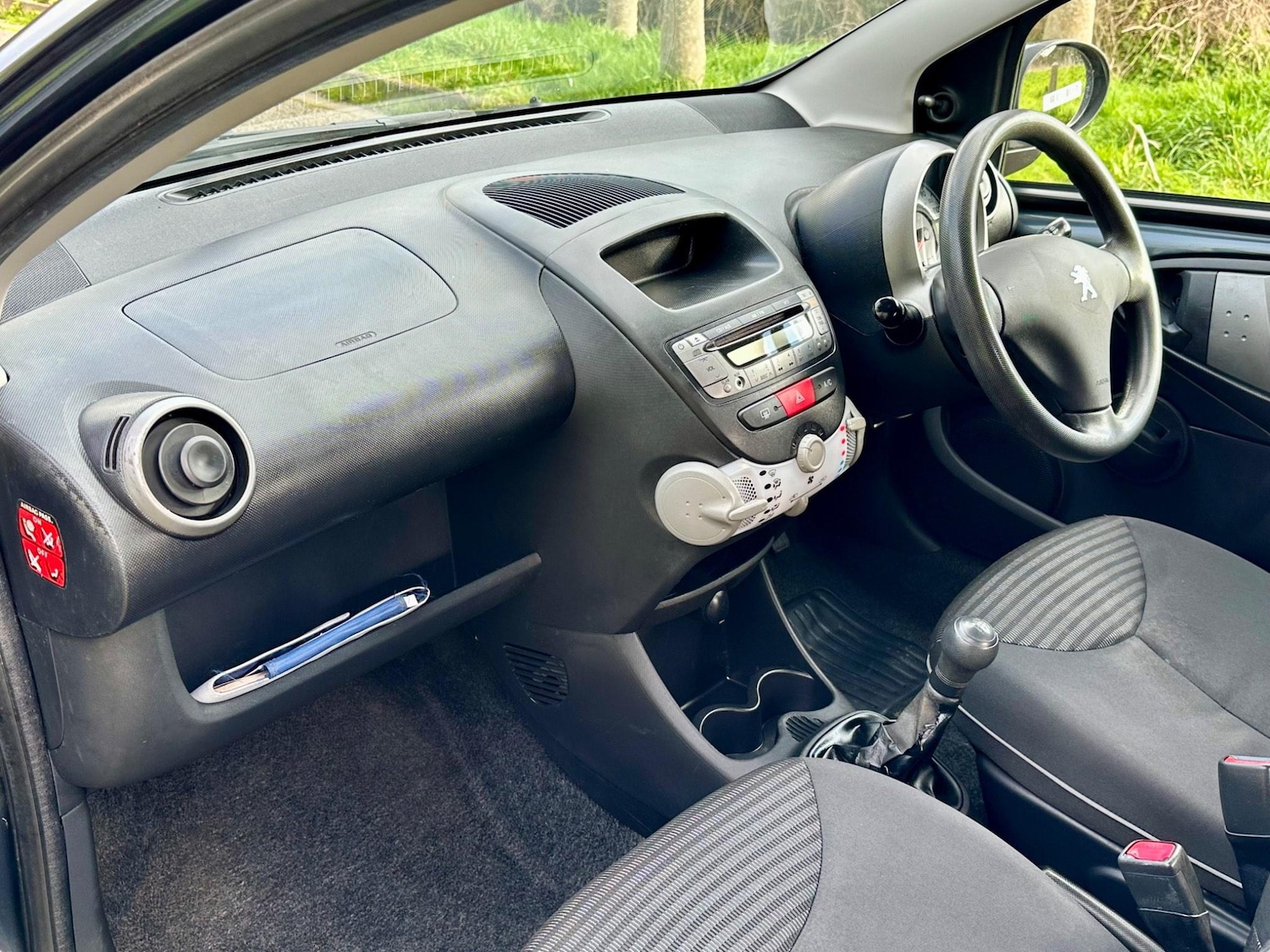 Used Peugeot 107 2012 for sale - 76282993: Photo 11