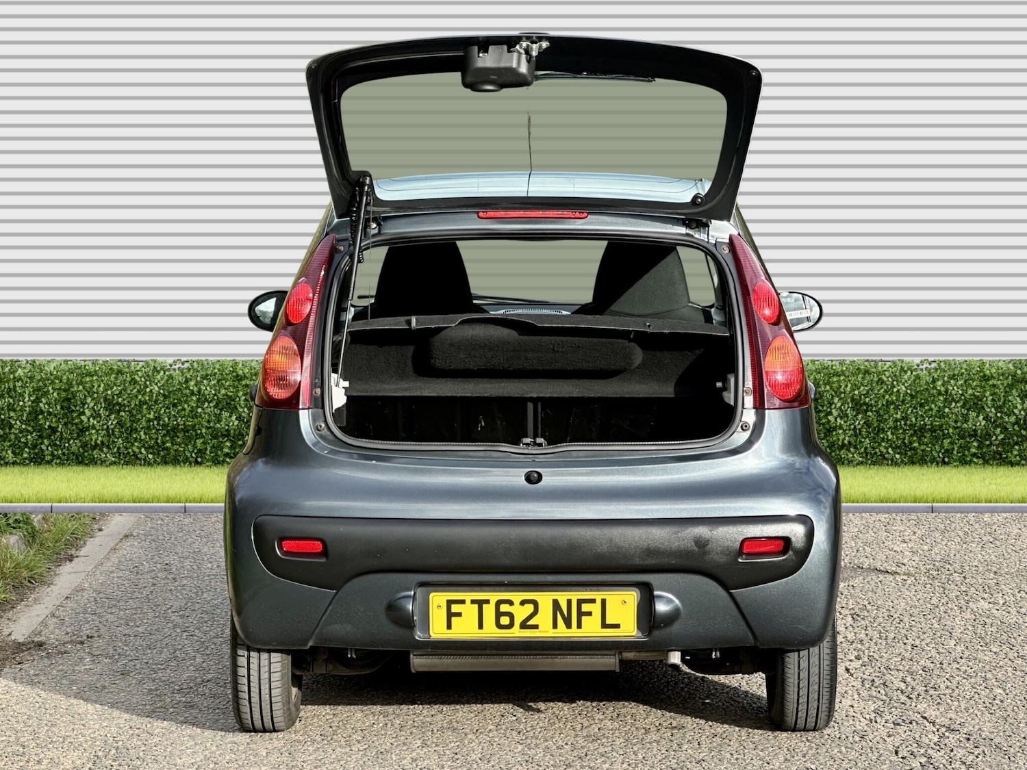 Used Peugeot 107 2012 for sale - 76282993: Photo 7