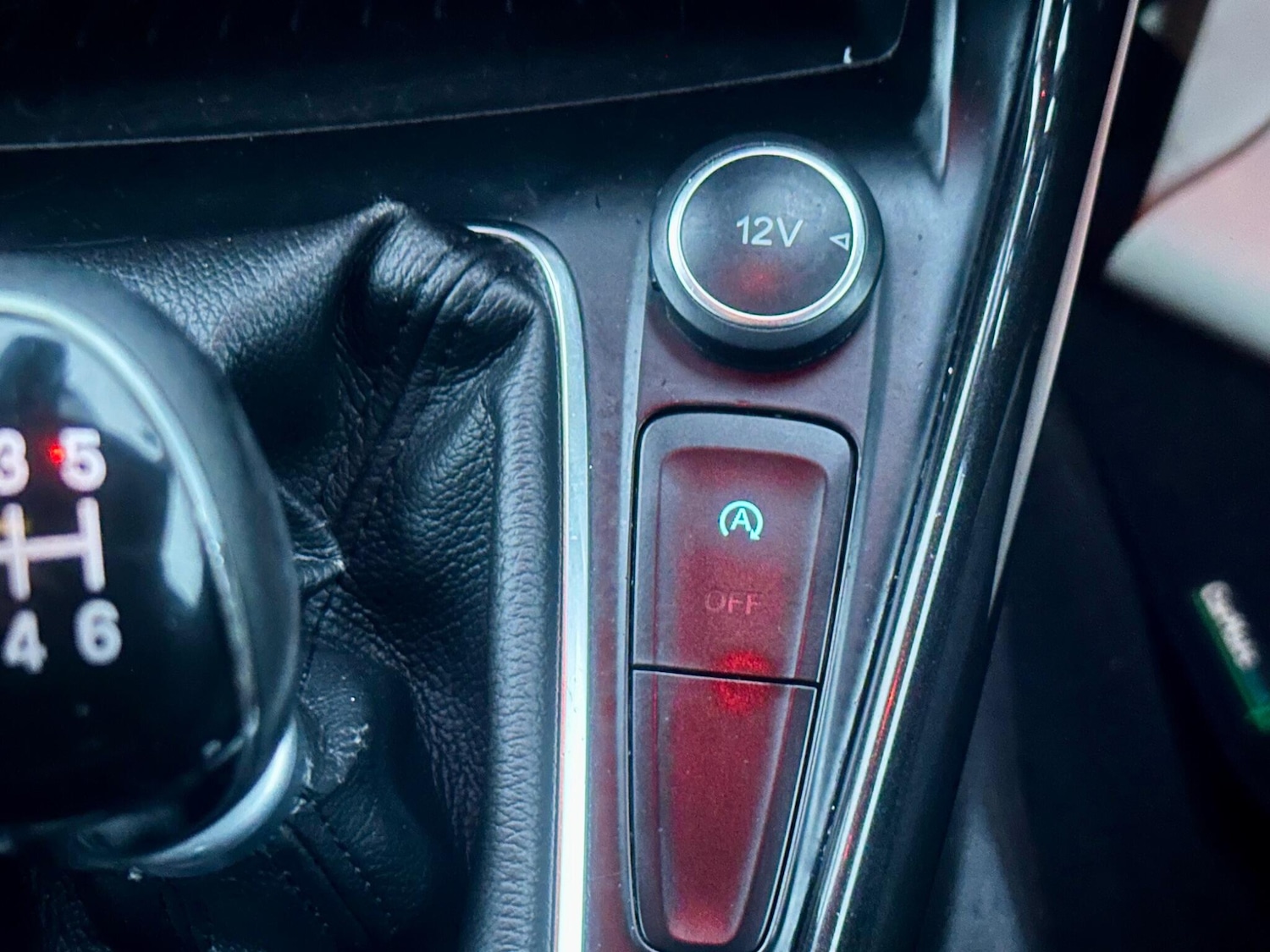 Used Ford Focus 2015 for sale - 76990332: Photo 5