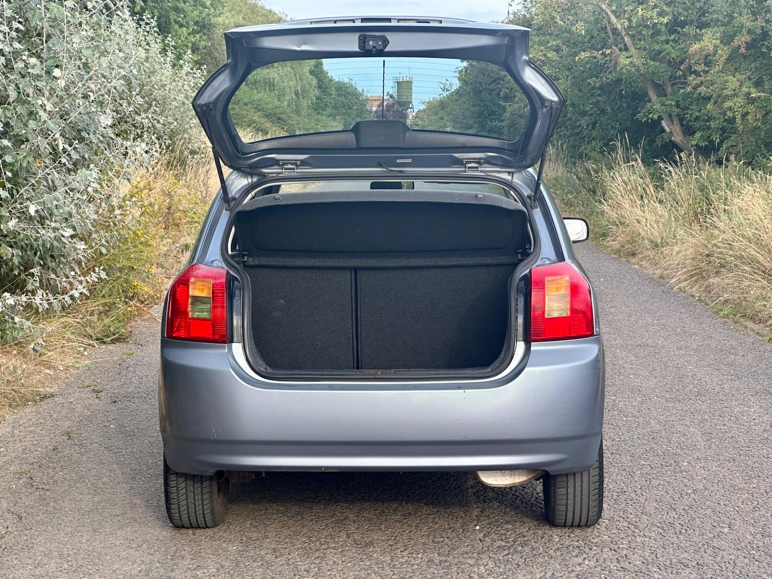 Used Toyota Corolla 2003 for sale - 76990266: Photo 19