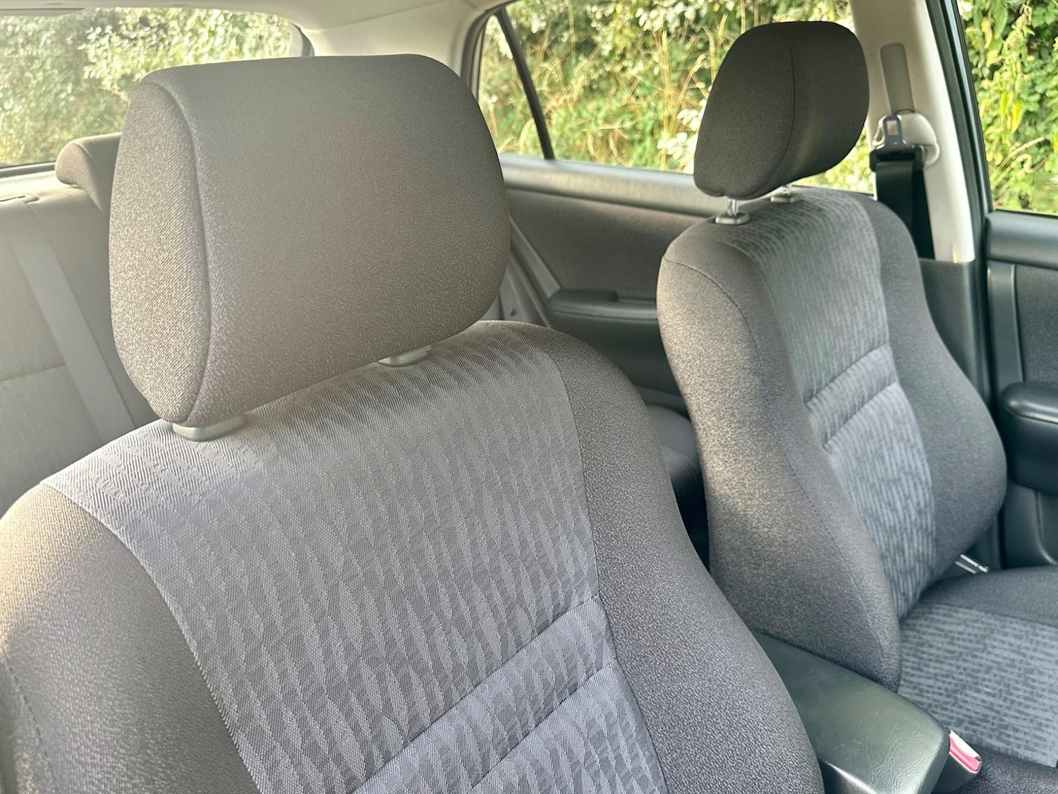 Used Toyota Corolla 2003 for sale - 76990266: Photo 30