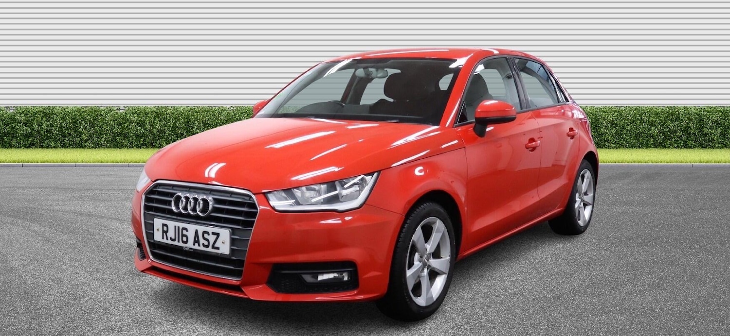 Used Audi A1 2016 for sale - 77613063: Photo 2