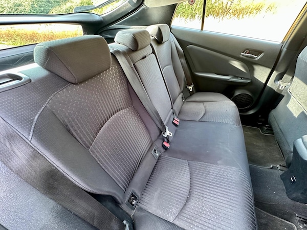 Used Toyota Prius 2017 for sale - 76295529: Photo 30
