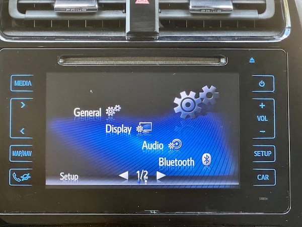 Used Toyota Prius 2017 for sale - 76295529: Photo 40