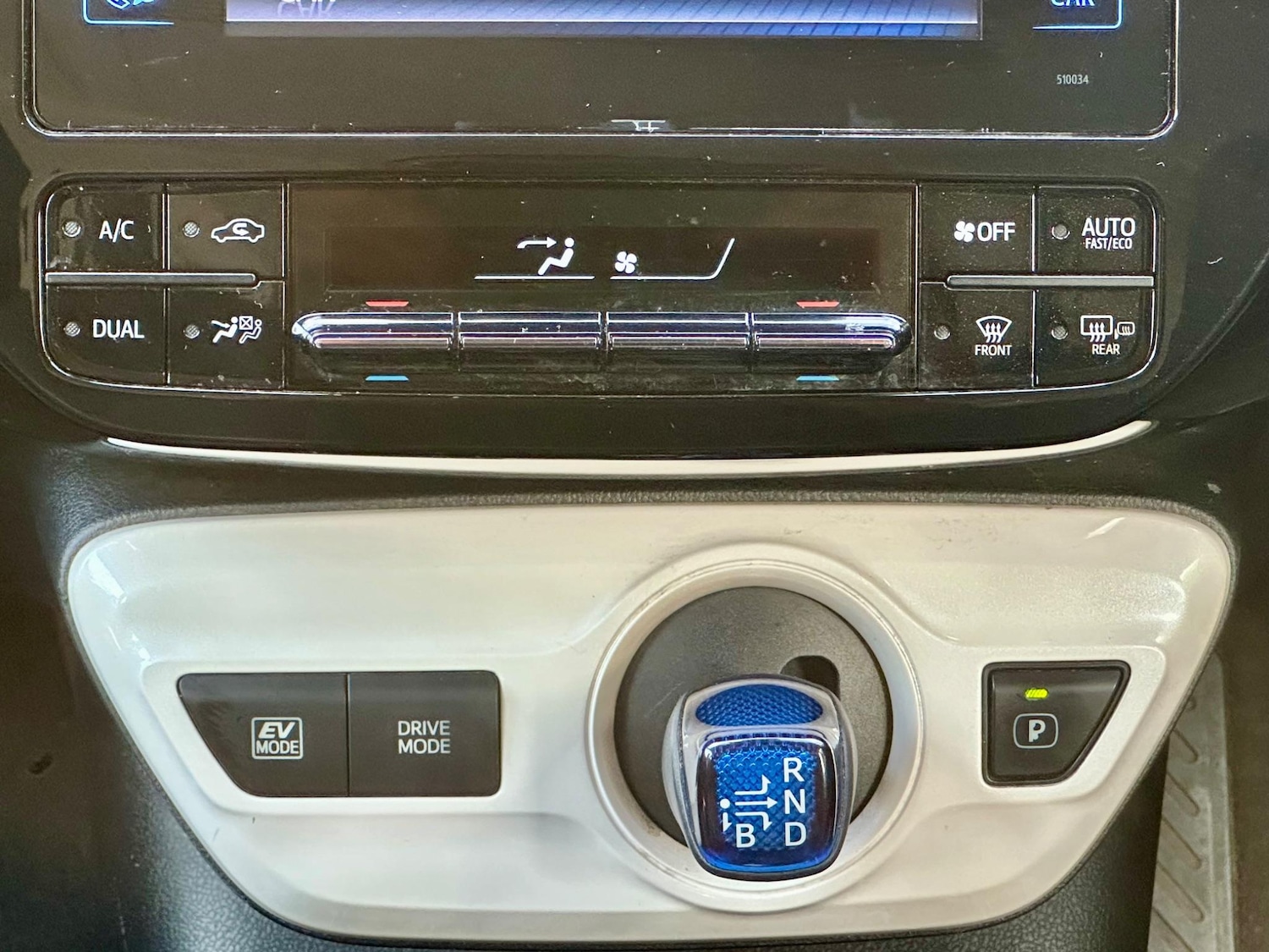 Used Toyota Prius 2017 for sale - 76295529: Photo 41