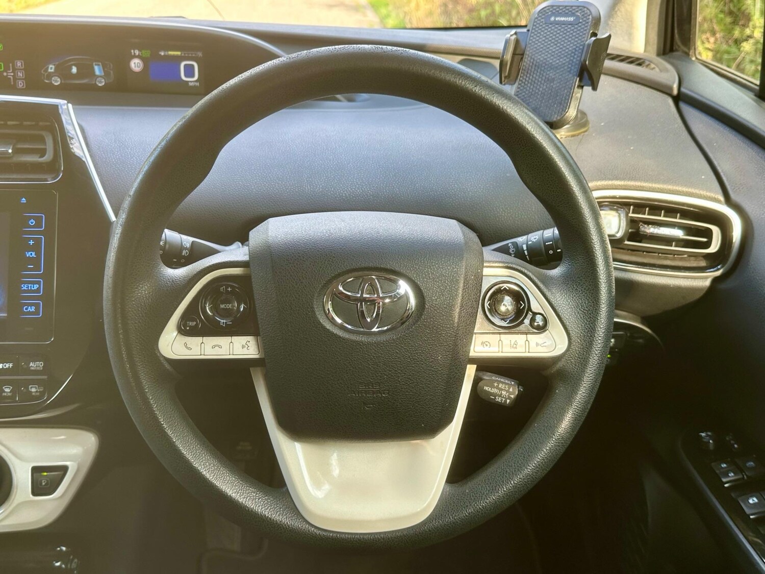 Used Toyota Prius 2017 for sale - 76295529: Photo 43