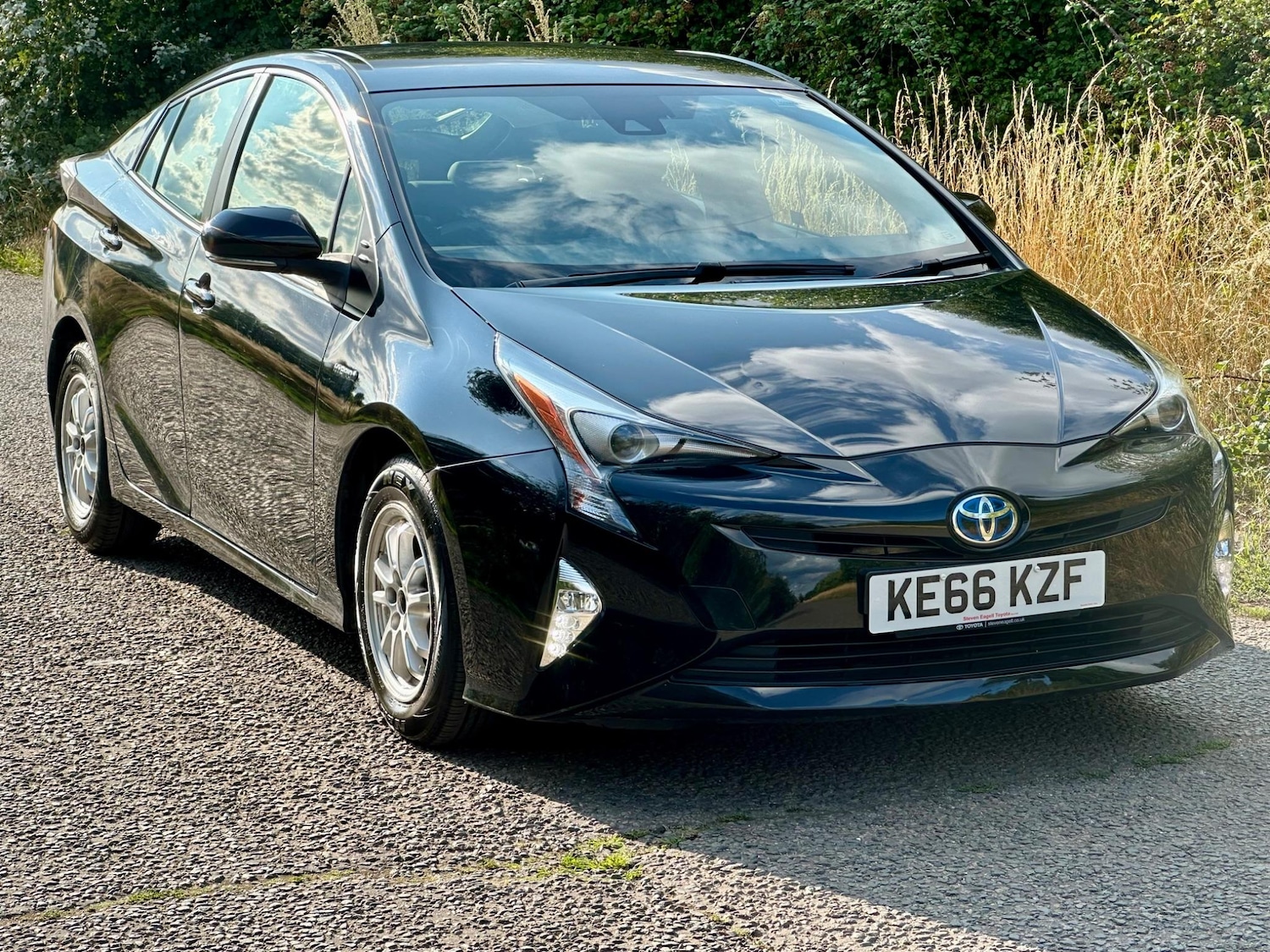 Used Toyota Prius 2017 for sale - 76295529: Photo 6