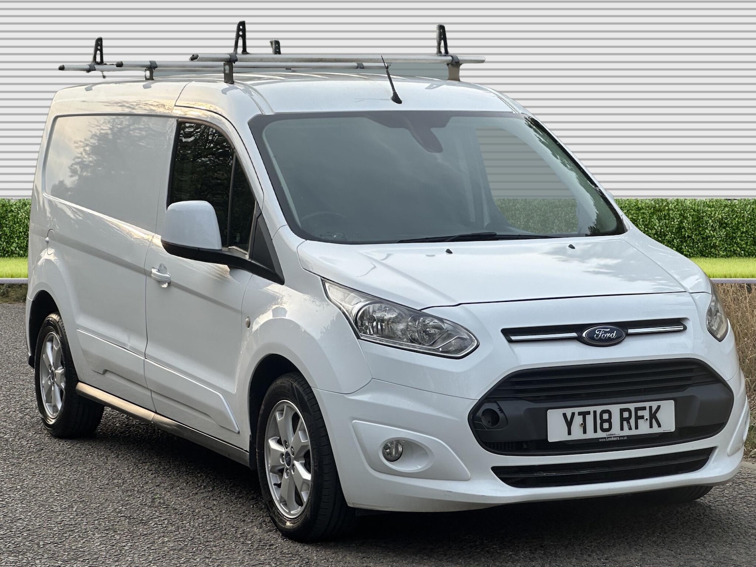 Used Ford Transit Connect 2018 for sale - 76295831: Photo 1