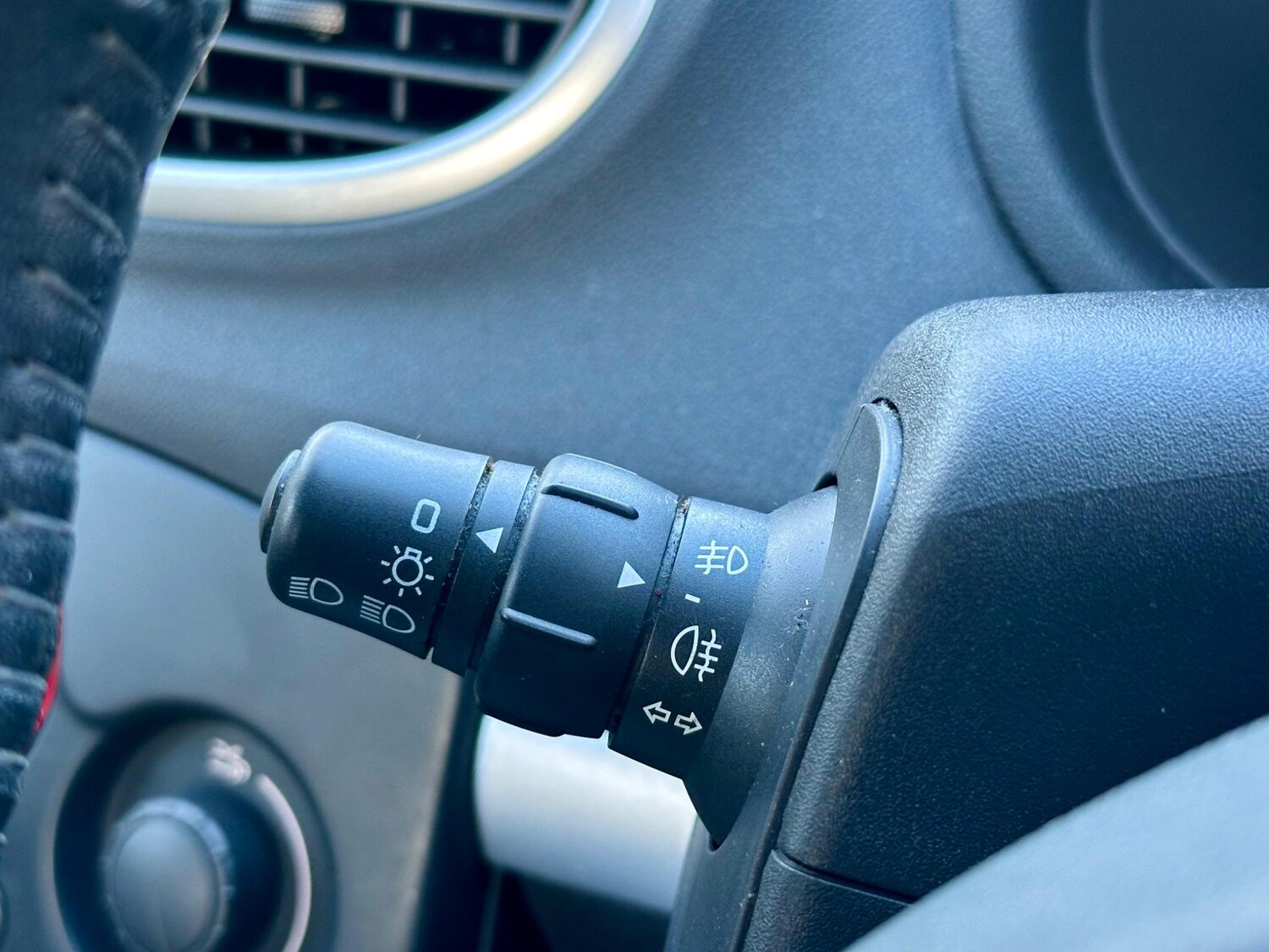 Used Renault Clio 2007 for sale - 76294981: Photo 36