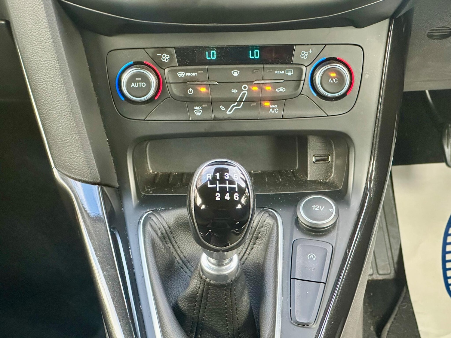 Used Ford Focus 2017 for sale - 76989576: Photo 29