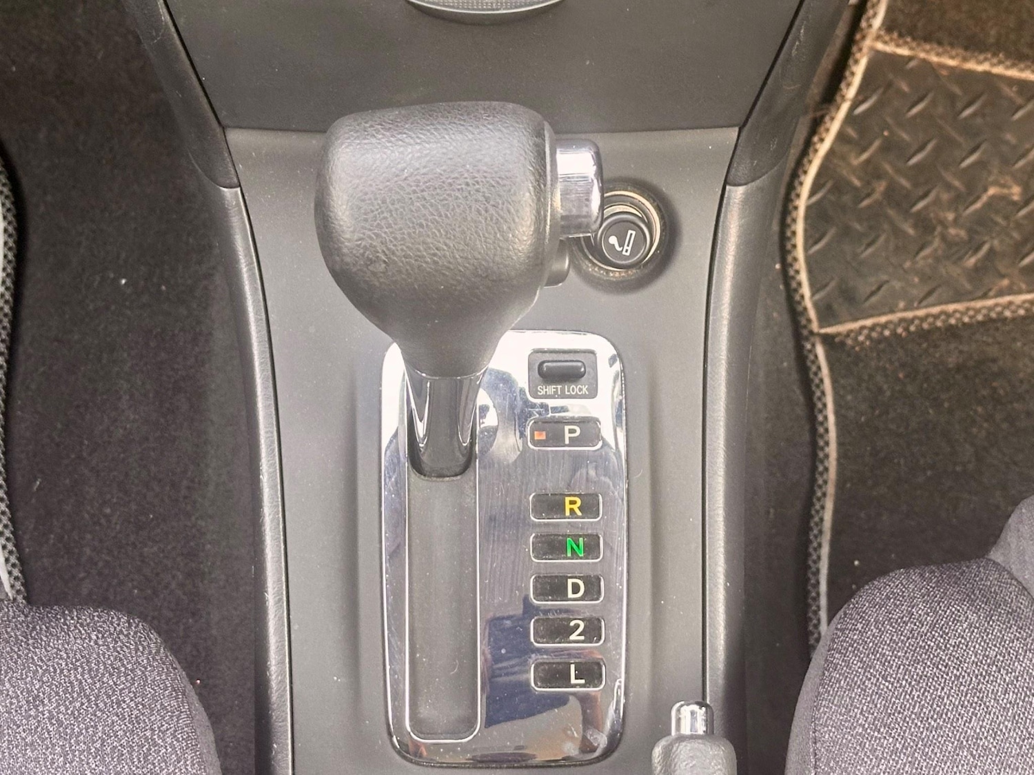 Used Toyota Corolla 2003 for sale - 76284227: Photo 52