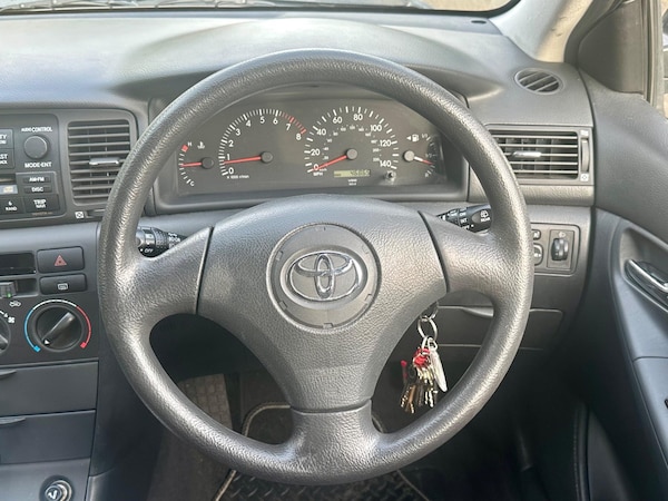 Used Toyota Corolla 2003 for sale - 76284227: Photo 56