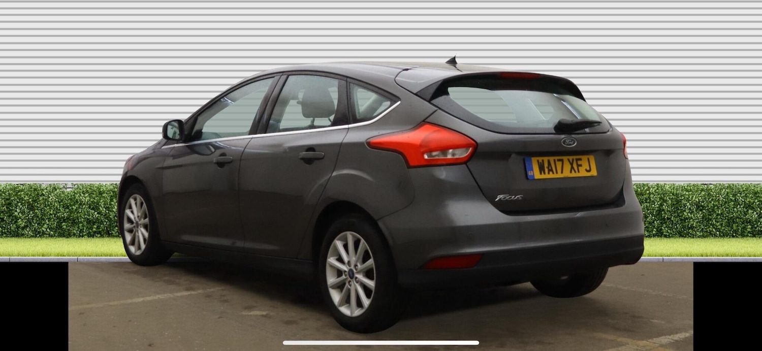 Used Ford Focus 2017 for sale - 76381179: Photo 2