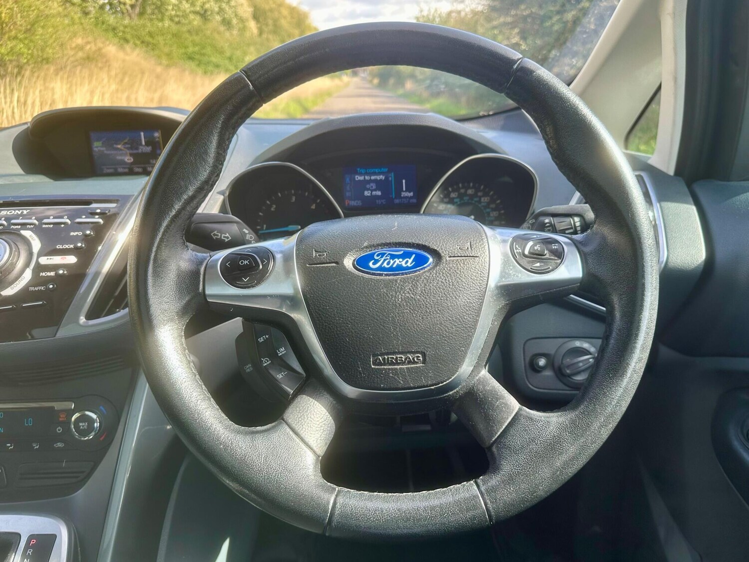 Used Ford Grand C-Max 2013 for sale - 76296128: Photo 45