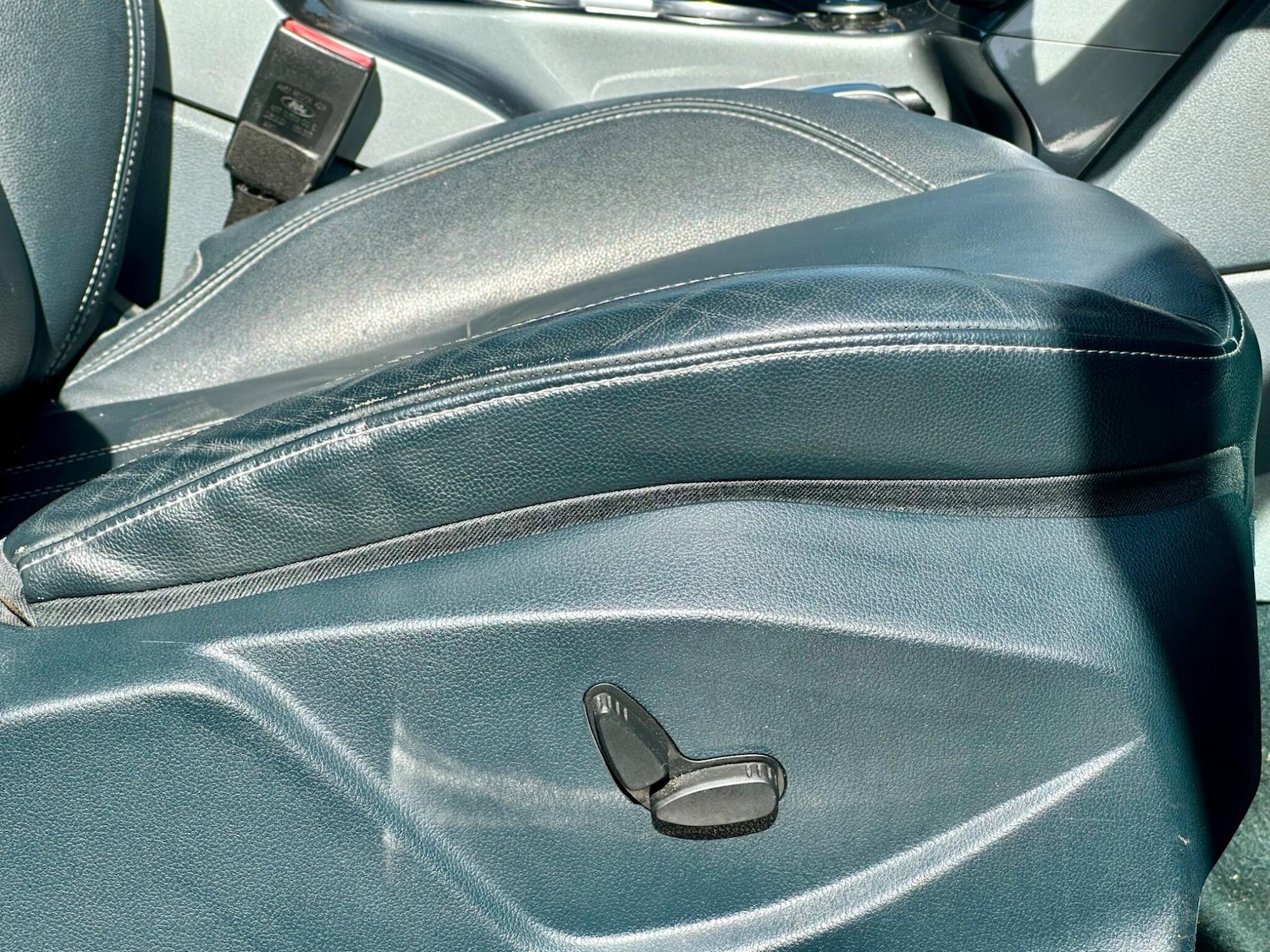 Used Ford Grand C-Max 2013 for sale - 76989217: Photo 23