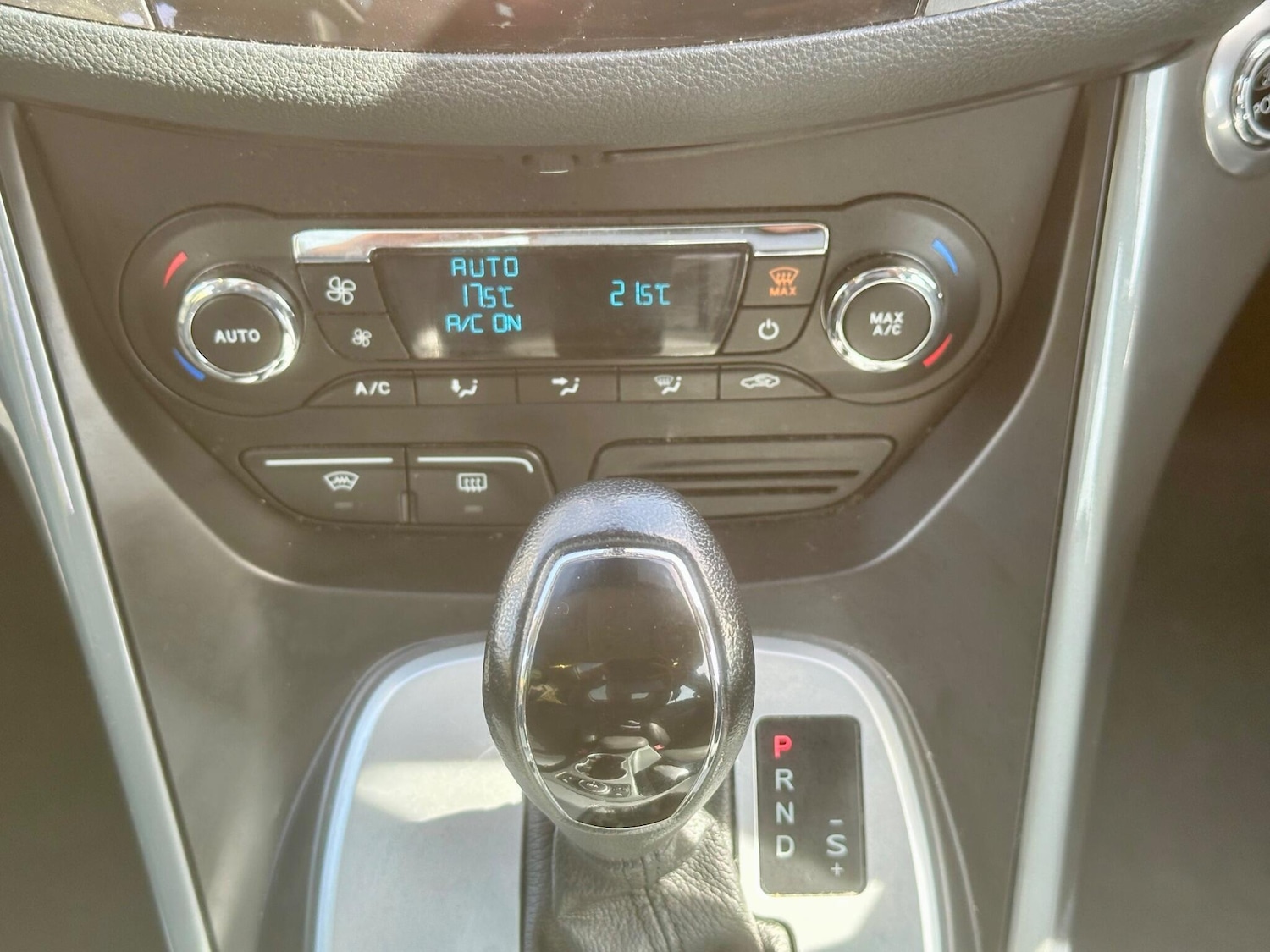 Used Ford Grand C-Max 2013 for sale - 76989217: Photo 30