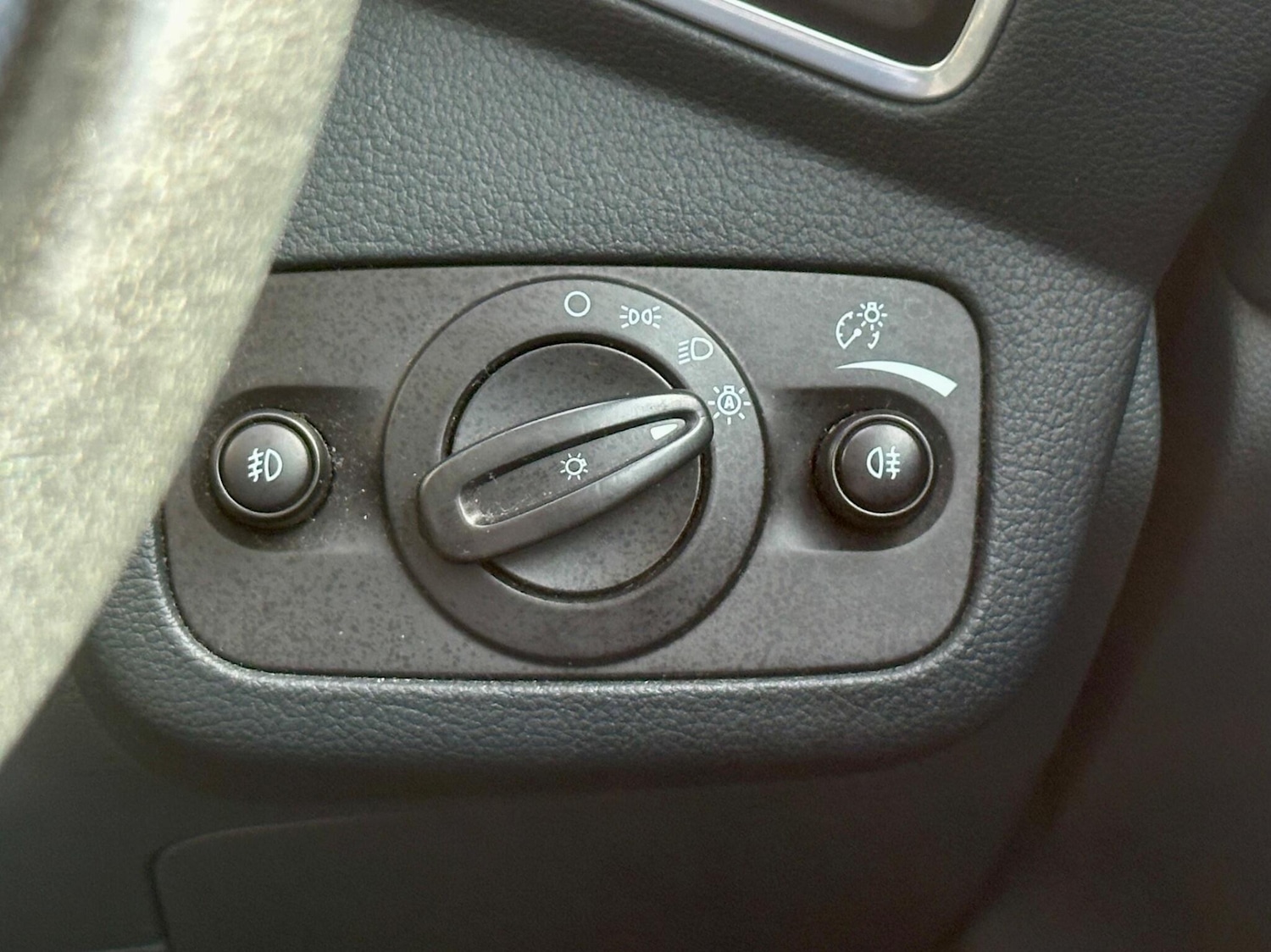 Used Ford Grand C-Max 2013 for sale - 76989217: Photo 50