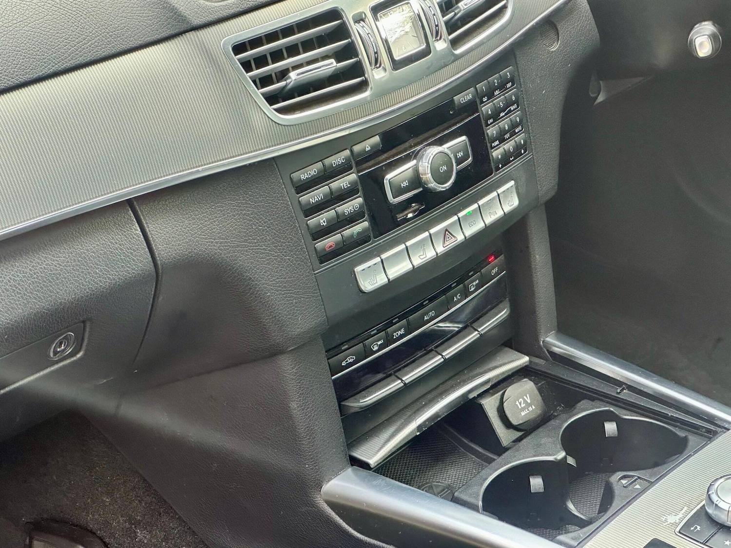 Used Mercedes-Benz E Class 2013 for sale - 77710049: Photo 15