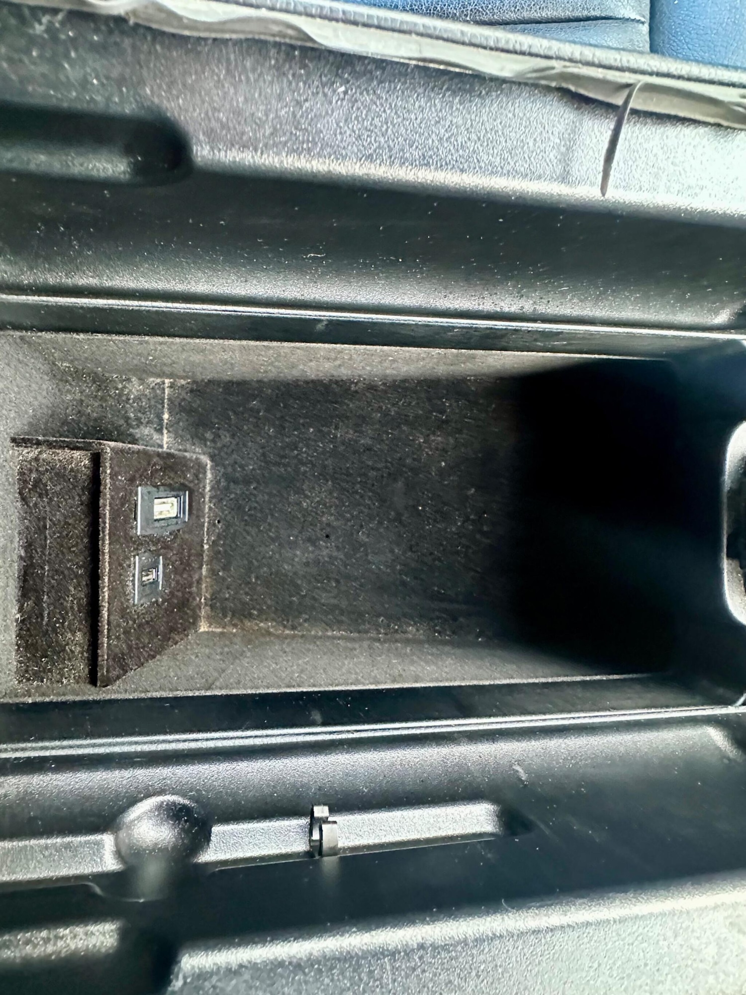 Used Mercedes-Benz E Class 2013 for sale - 77710049: Photo 24