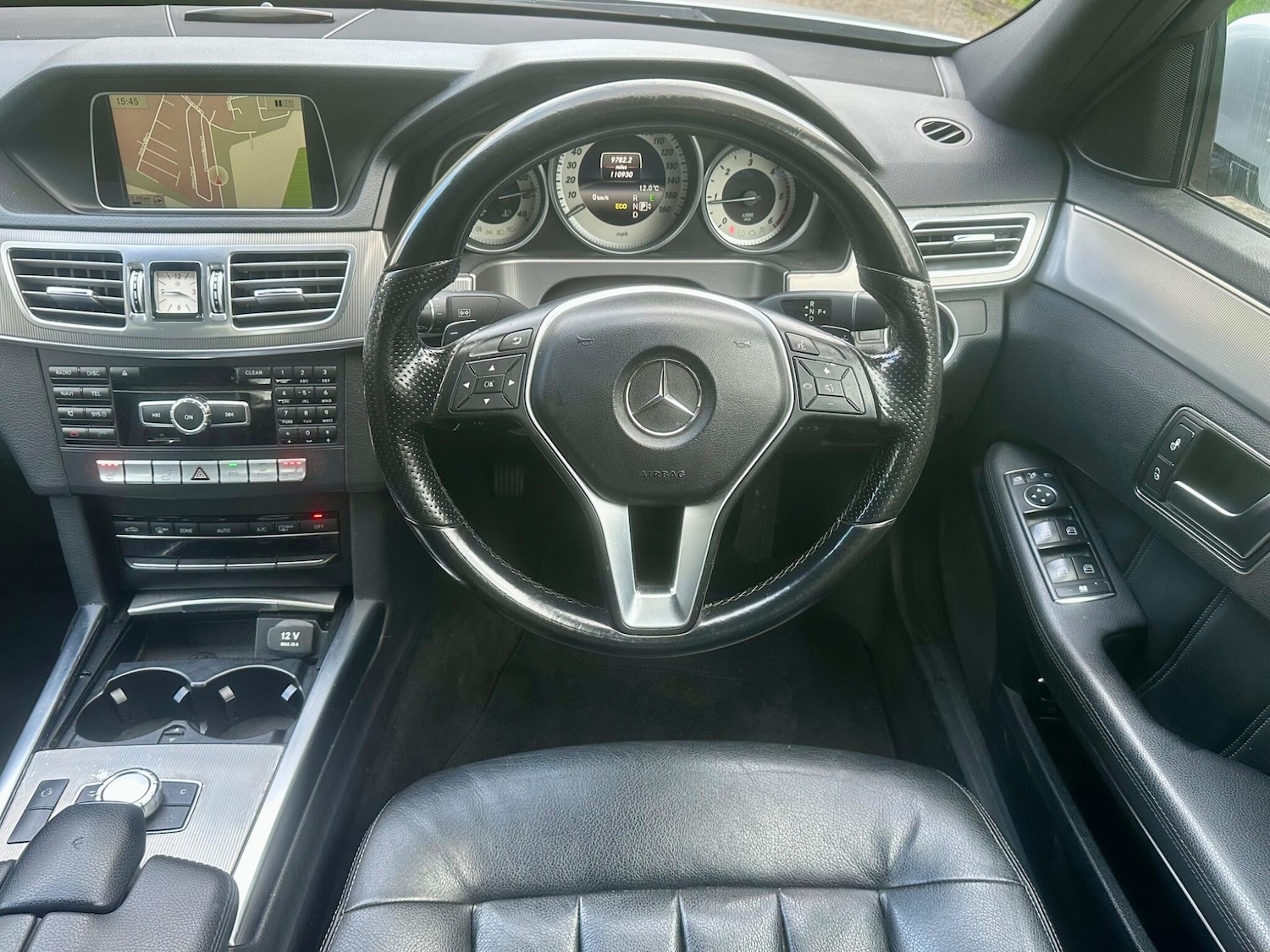 Used Mercedes-Benz E Class 2013 for sale - 77710049: Photo 28