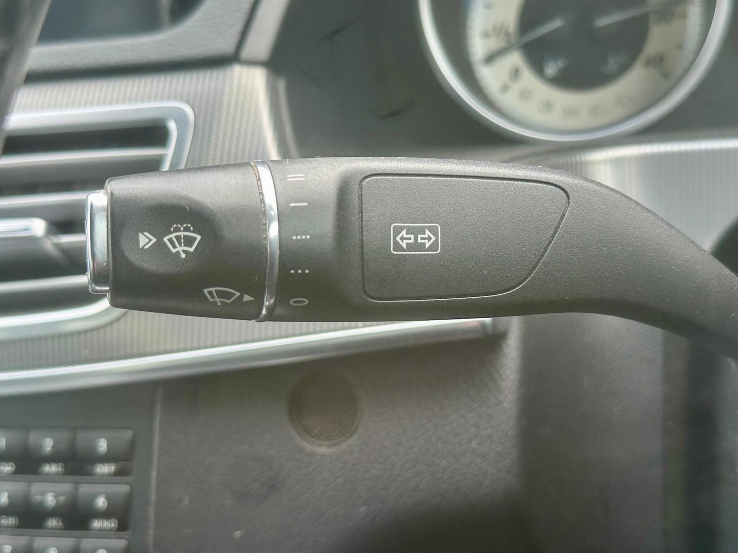 Used Mercedes-Benz E Class 2013 for sale - 77710049: Photo 31