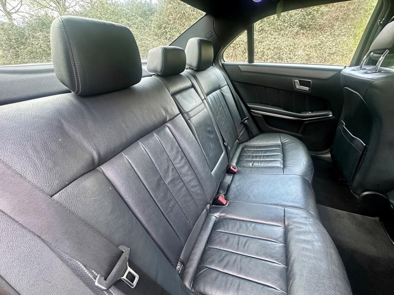 Used Mercedes-Benz E Class 2013 for sale - 77710049: Photo 37