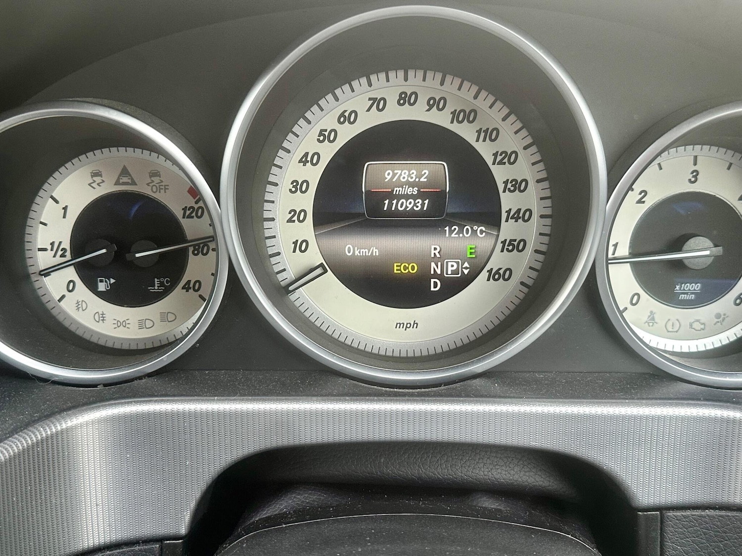 Used Mercedes-Benz E Class 2013 for sale - 77710049: Photo 39