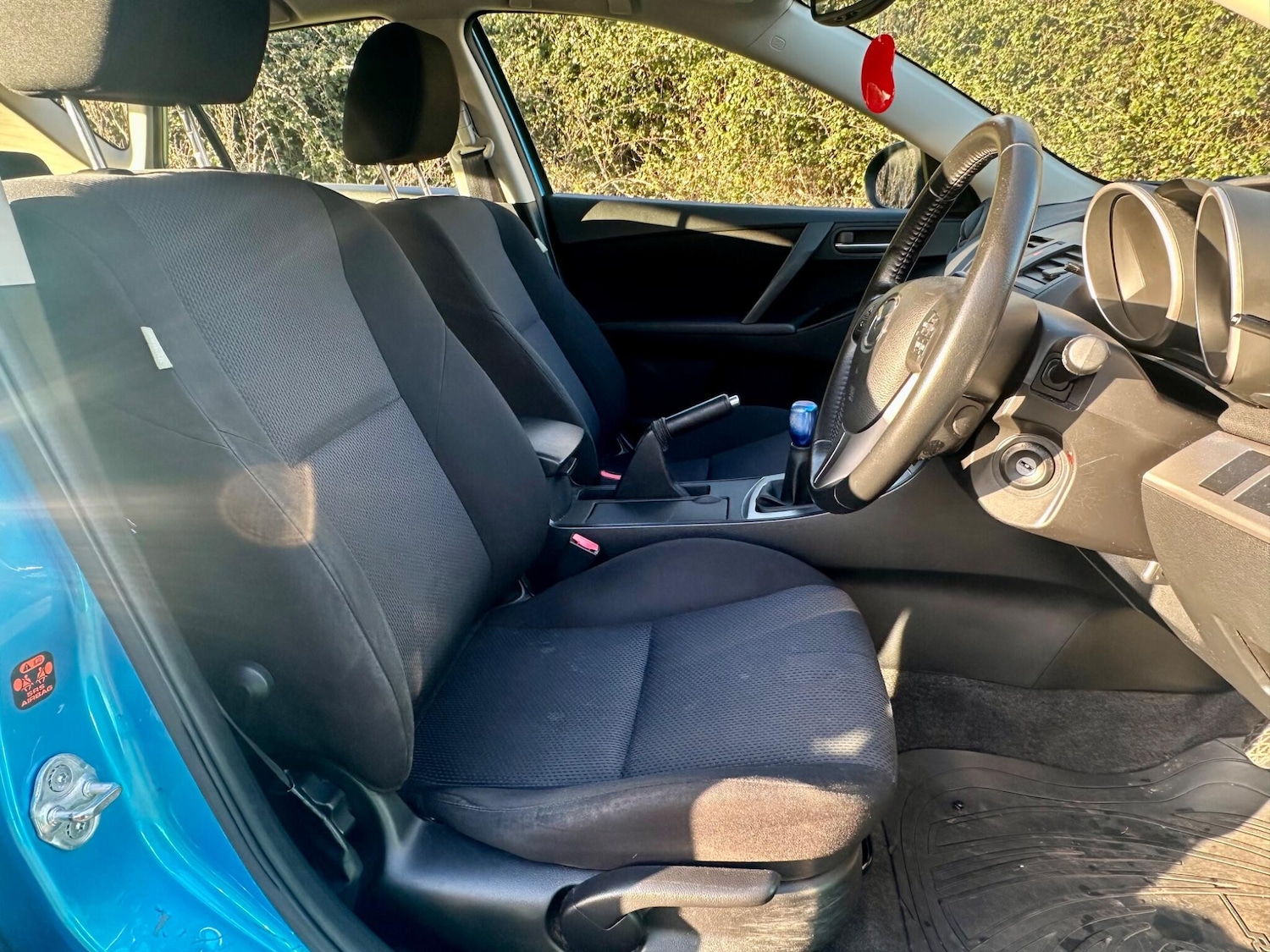 Used Mazda Mazda3 2010 for sale - 77939675: Photo 12