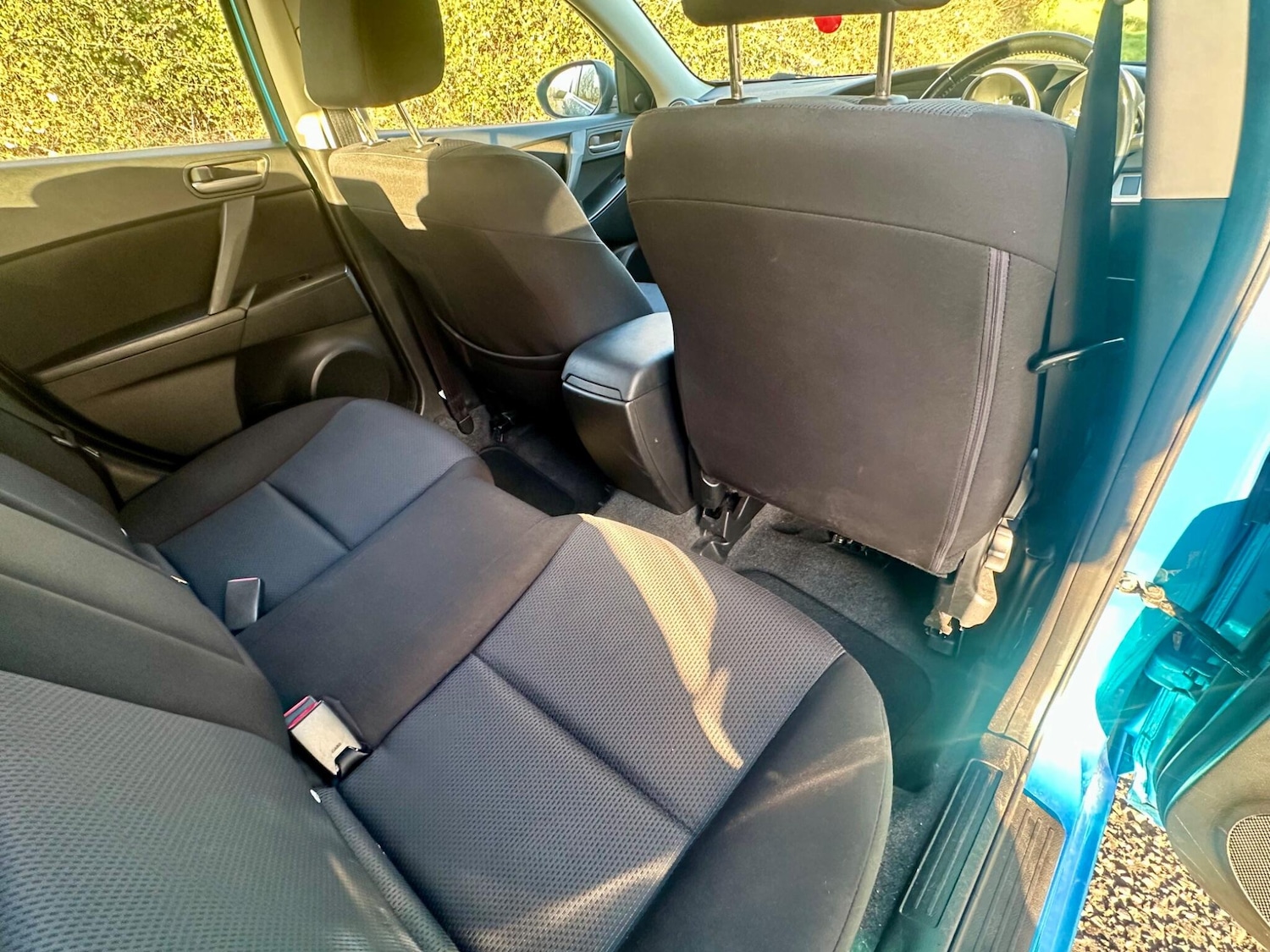 Used Mazda Mazda3 2010 for sale - 77939675: Photo 25