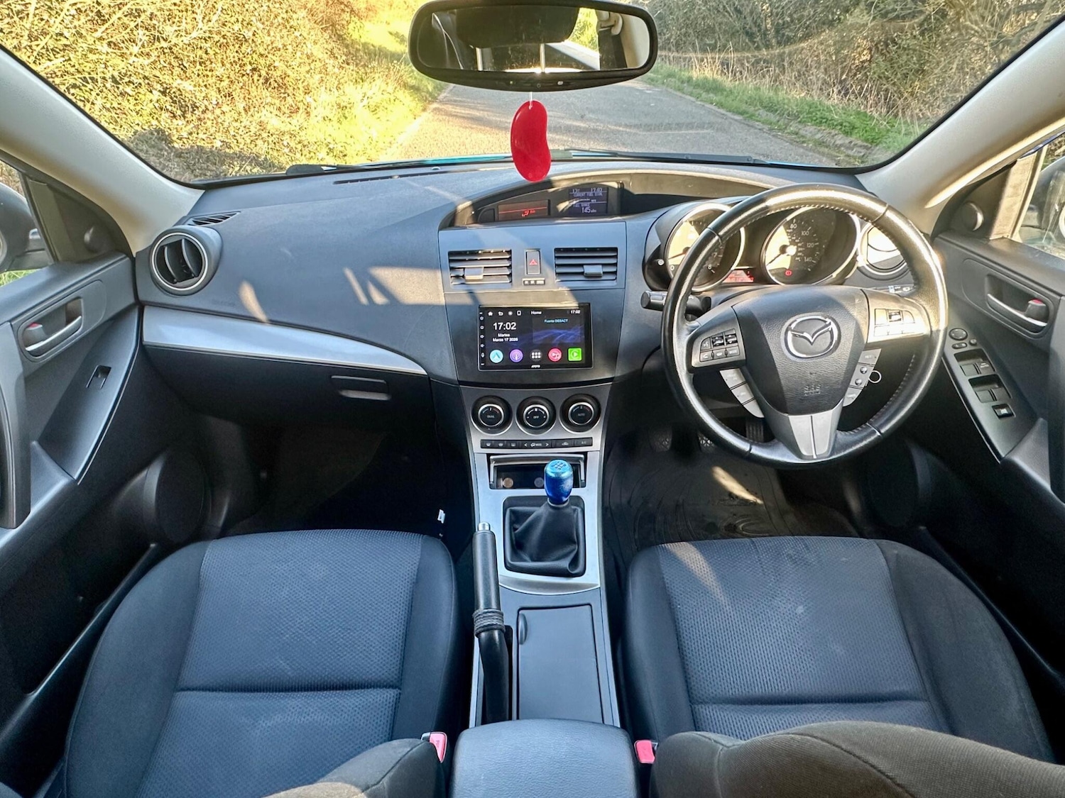 Used Mazda Mazda3 2010 for sale - 77939675: Photo 27