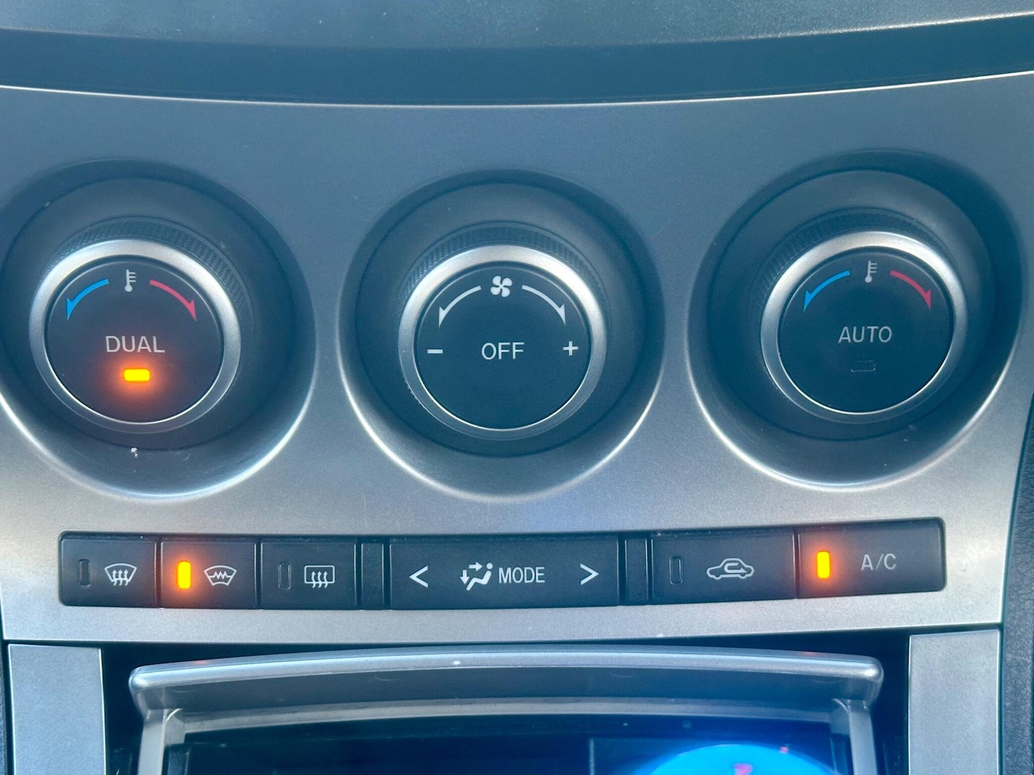 Used Mazda Mazda3 2010 for sale - 77939675: Photo 31