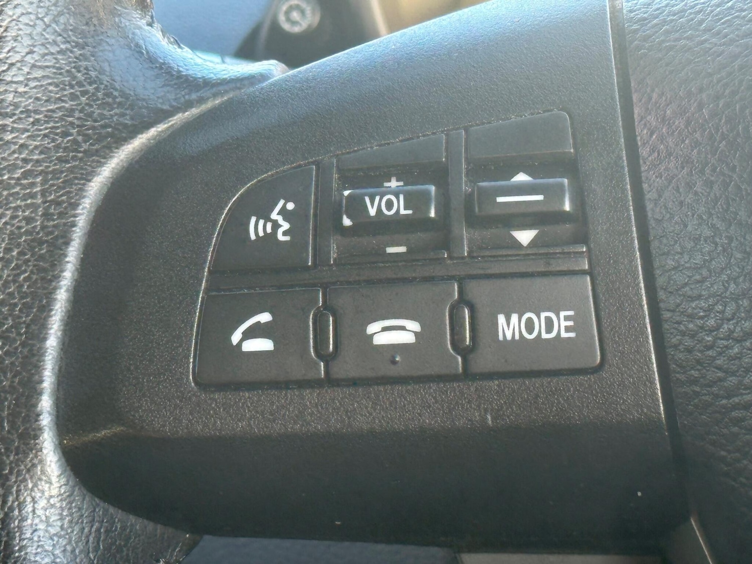 Used Mazda Mazda3 2010 for sale - 77939675: Photo 37