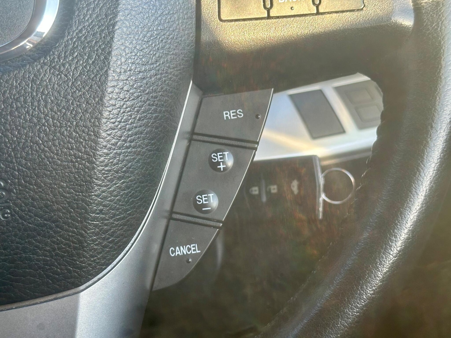 Used Mazda Mazda3 2010 for sale - 77939675: Photo 39