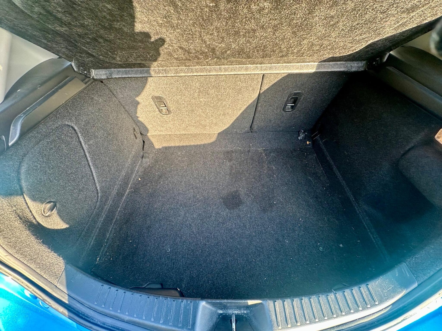 Used Mazda Mazda3 2010 for sale - 77939675: Photo 5