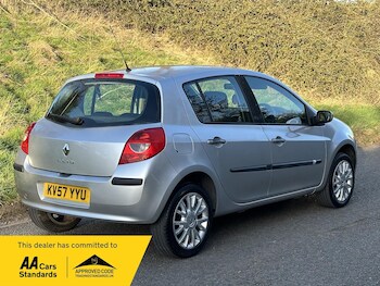 Used Renault Clio 2007 for sale - 76996213: Photo