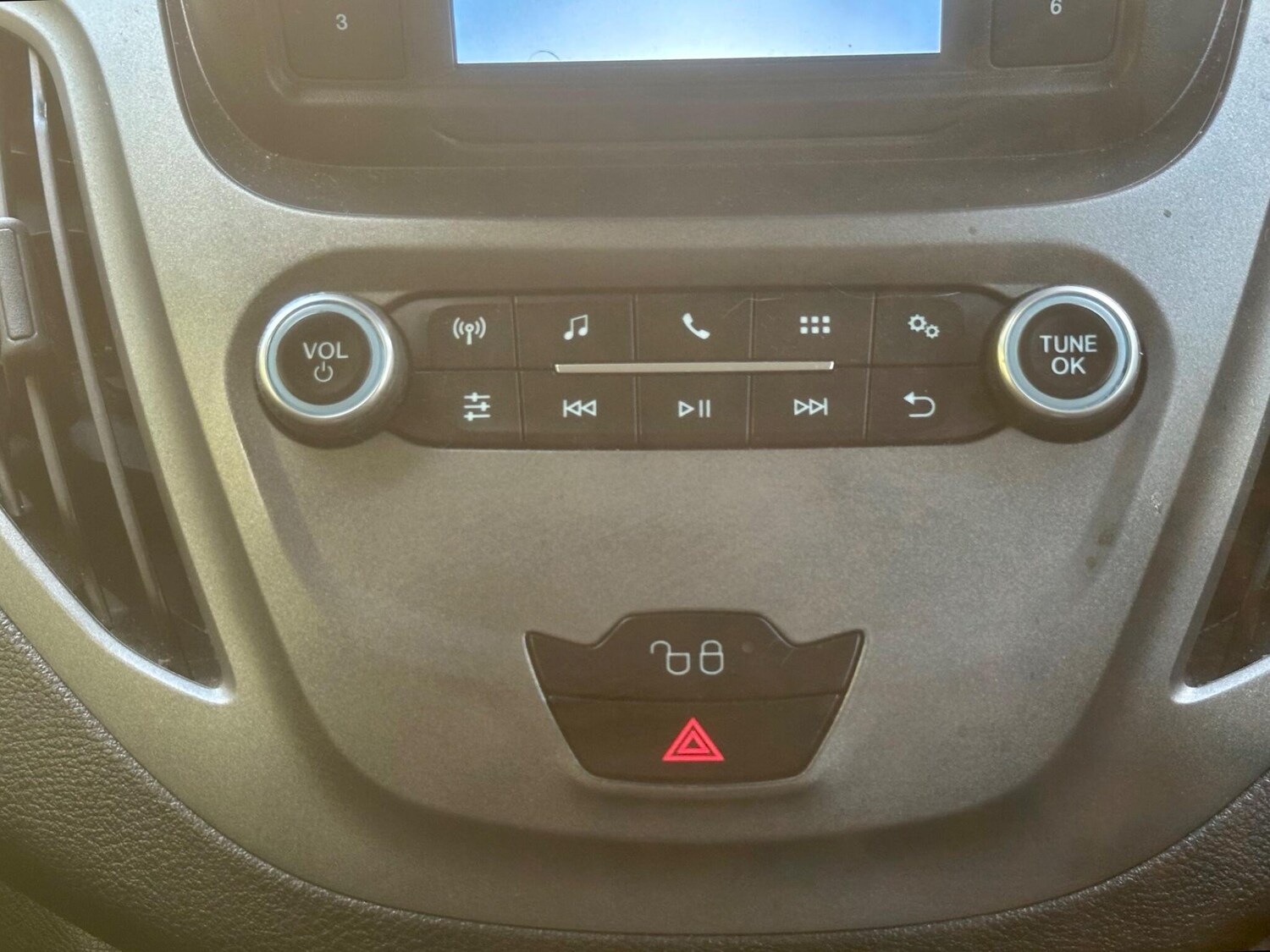 Used Ford Transit Courier 2021 for sale - 76295728: Photo 20