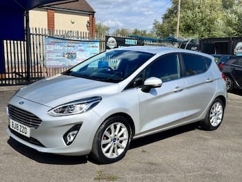 Used Ford Fiesta 2018 for sale - 79698543: Photo