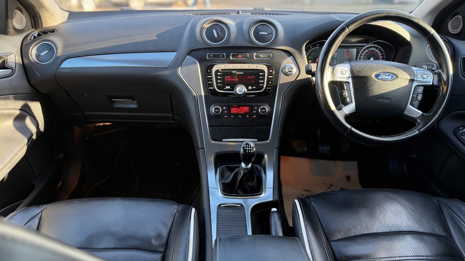 Used Ford Mondeo 2011 for sale - 76625149: Photo 14