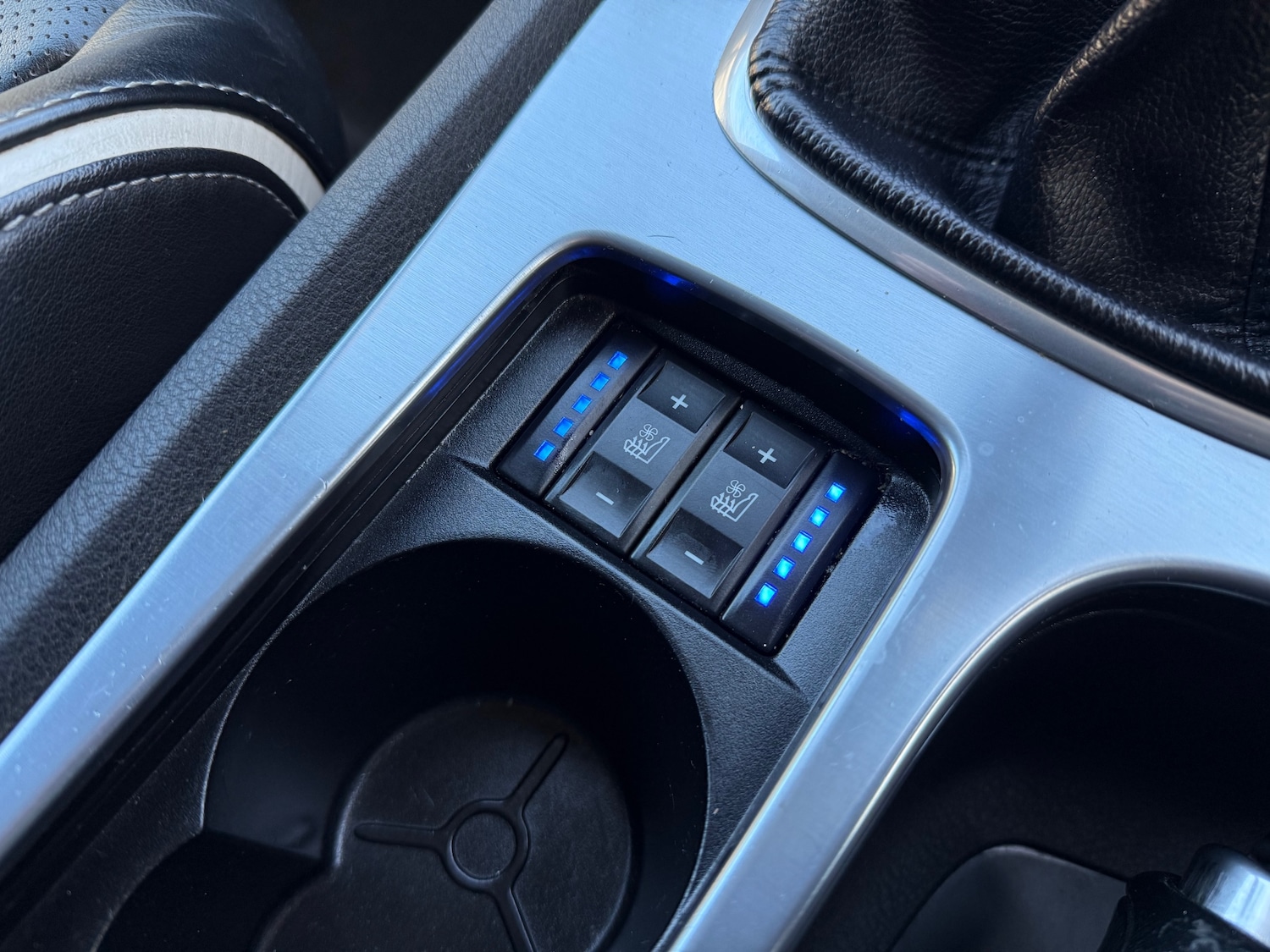 Used Ford Mondeo 2011 for sale - 76625149: Photo 21